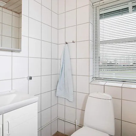10 Person Holiday In Otterup Tatil Evi Hasmark